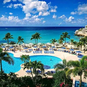 Resort Royal Islander Club La Lowlands
